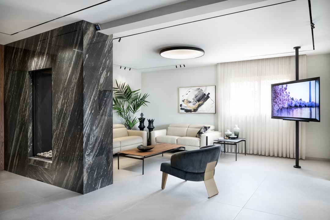 Living Room — Marquina